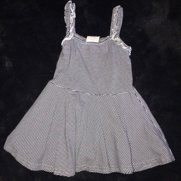 Two Pretty Sundresses - Picture 3 of 7